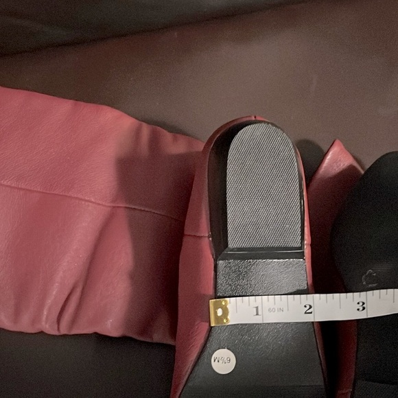 Classique red leather upper boots, size 6 1/2M - Picture 9 of 13